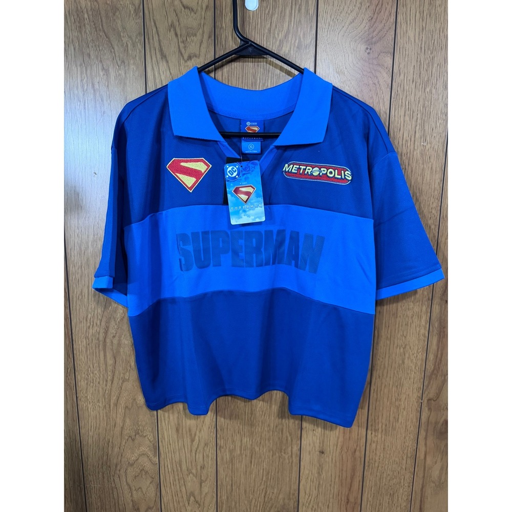 Superman Clark Kent Collar Cropped Jersey Size XL NWT
